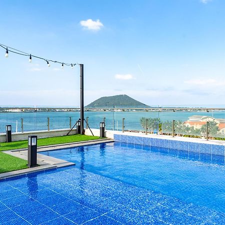 Jeju Attirance Hotel & Poolvilla Seogwipo Esterno foto