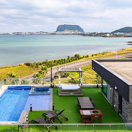 Jeju Attirance Hotel & Poolvilla Seogwipo Esterno foto