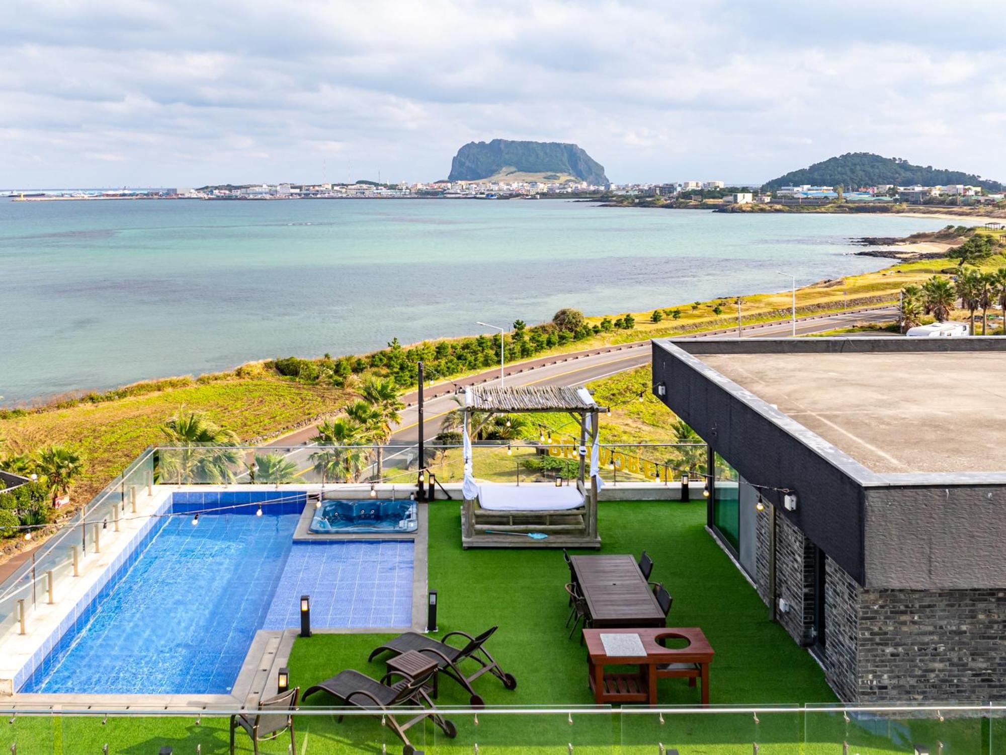 Jeju Attirance Hotel & Poolvilla Seogwipo Esterno foto