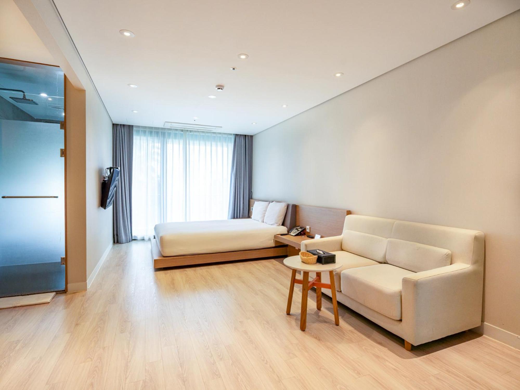 Jeju Attirance Hotel & Poolvilla Seogwipo Esterno foto